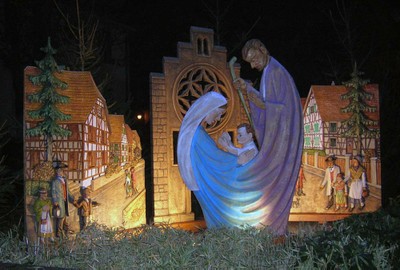 crèche de Noël extérieure