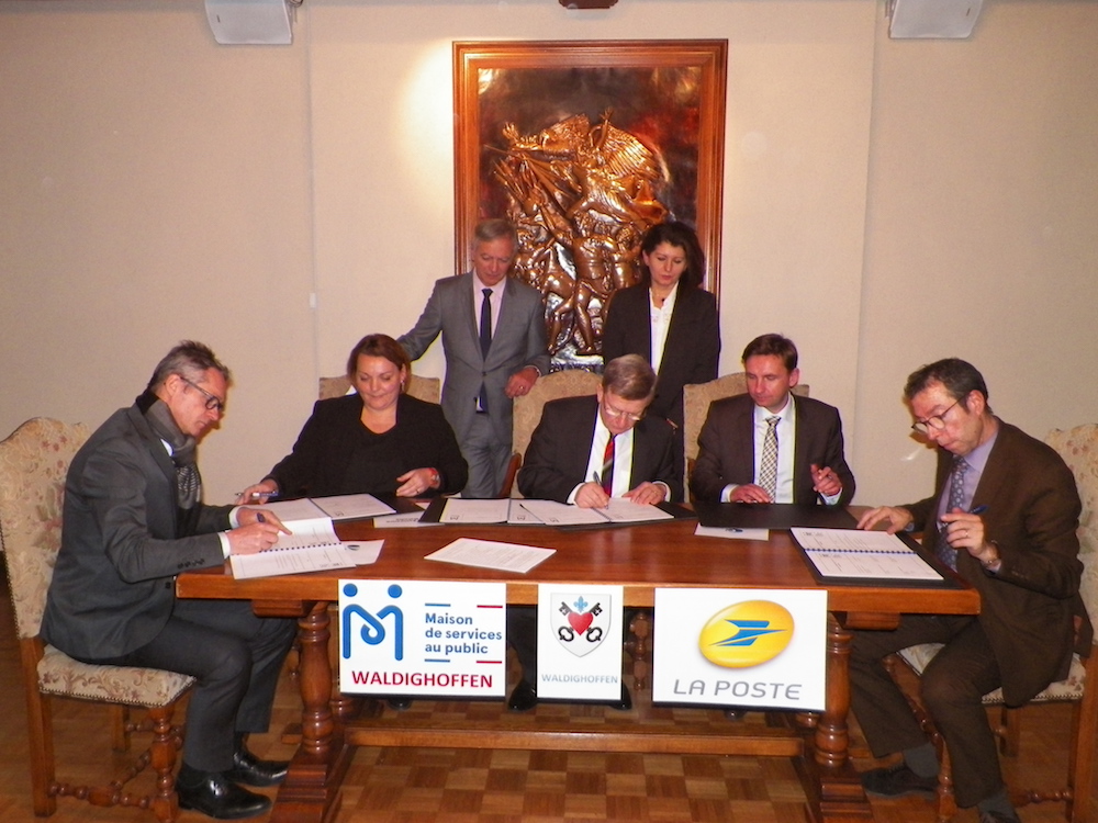 Signature à la Mairie du protocole d'accord