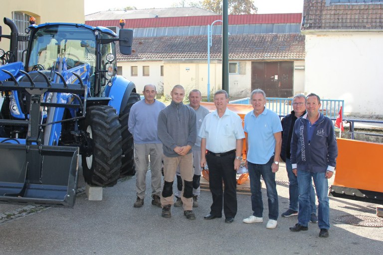 Un nouveau tracteur la commune de Waldighoffen —