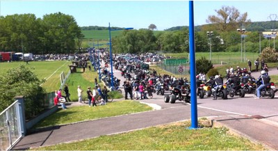 Motards 1er mai 2011-vue générale