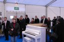 Pendant la visite officielle, rencontre avec un piano ...