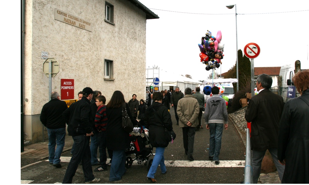 L'entrée de l'Expo-Habitat 2011 de Waldighoffen