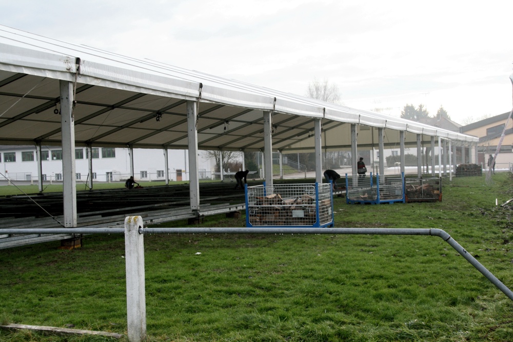 Montage des tentes Expo Habitat 2011