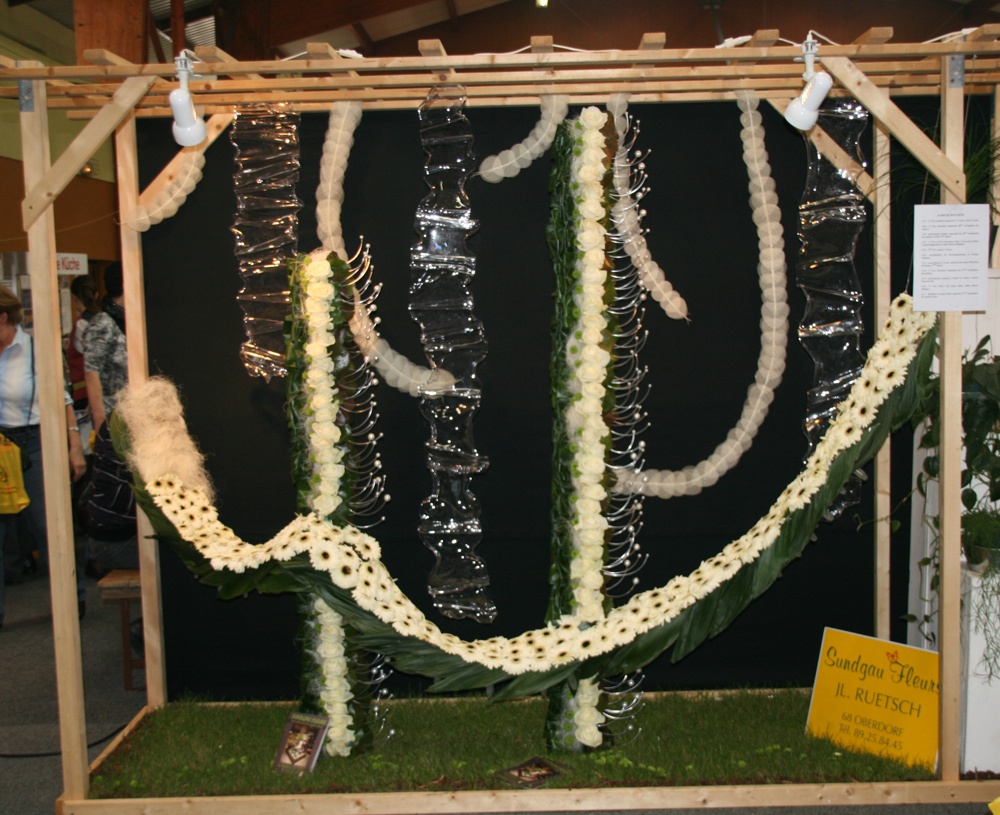 Une vitrine florale de Sundgau Fleurs à l'Expo-Habitat de Waldighoffen