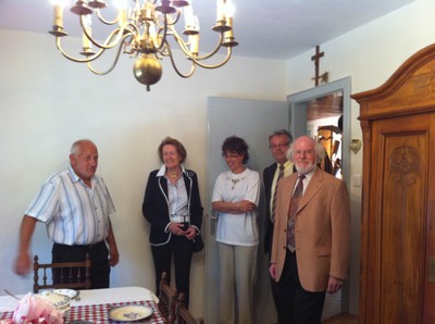 Visite du local du Cercle d'histoire avec M. et Mme Lang