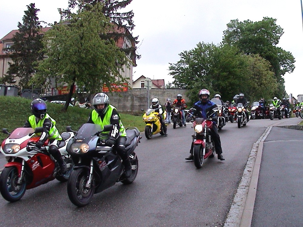 Motards 1er mai à Waldighoffen 0