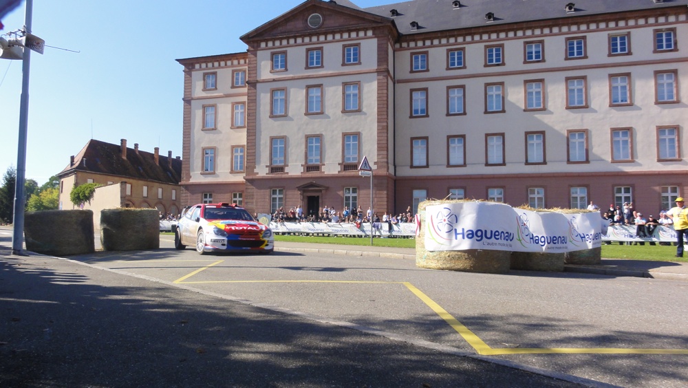 rallye de france alsace - wrc citroen à haguenau.JPG