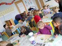 Après la visite en forêt, atelier dans la classe