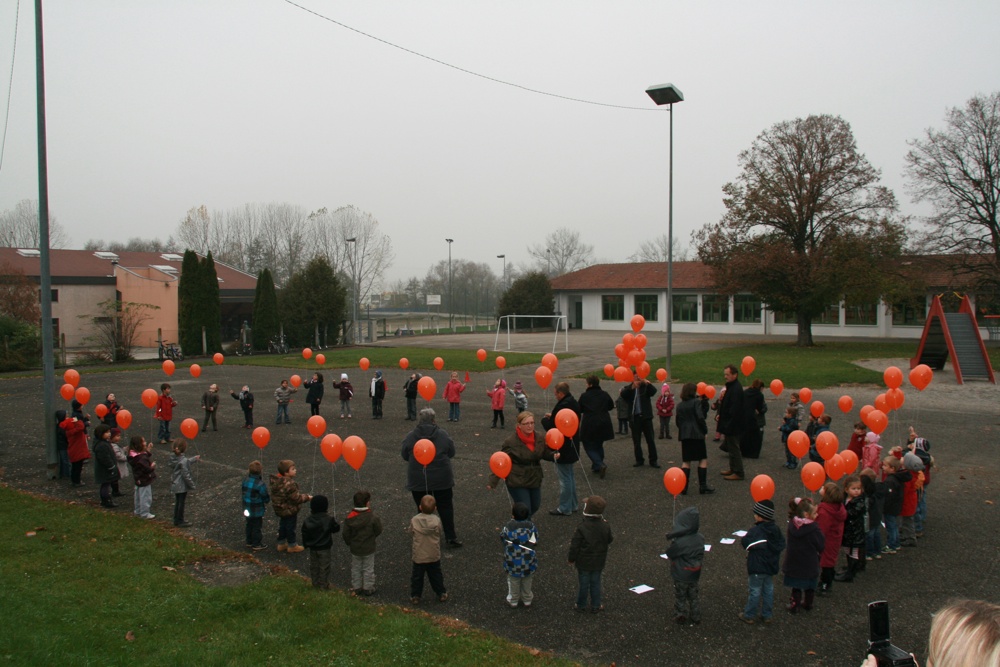 Tous le monde à un ballon