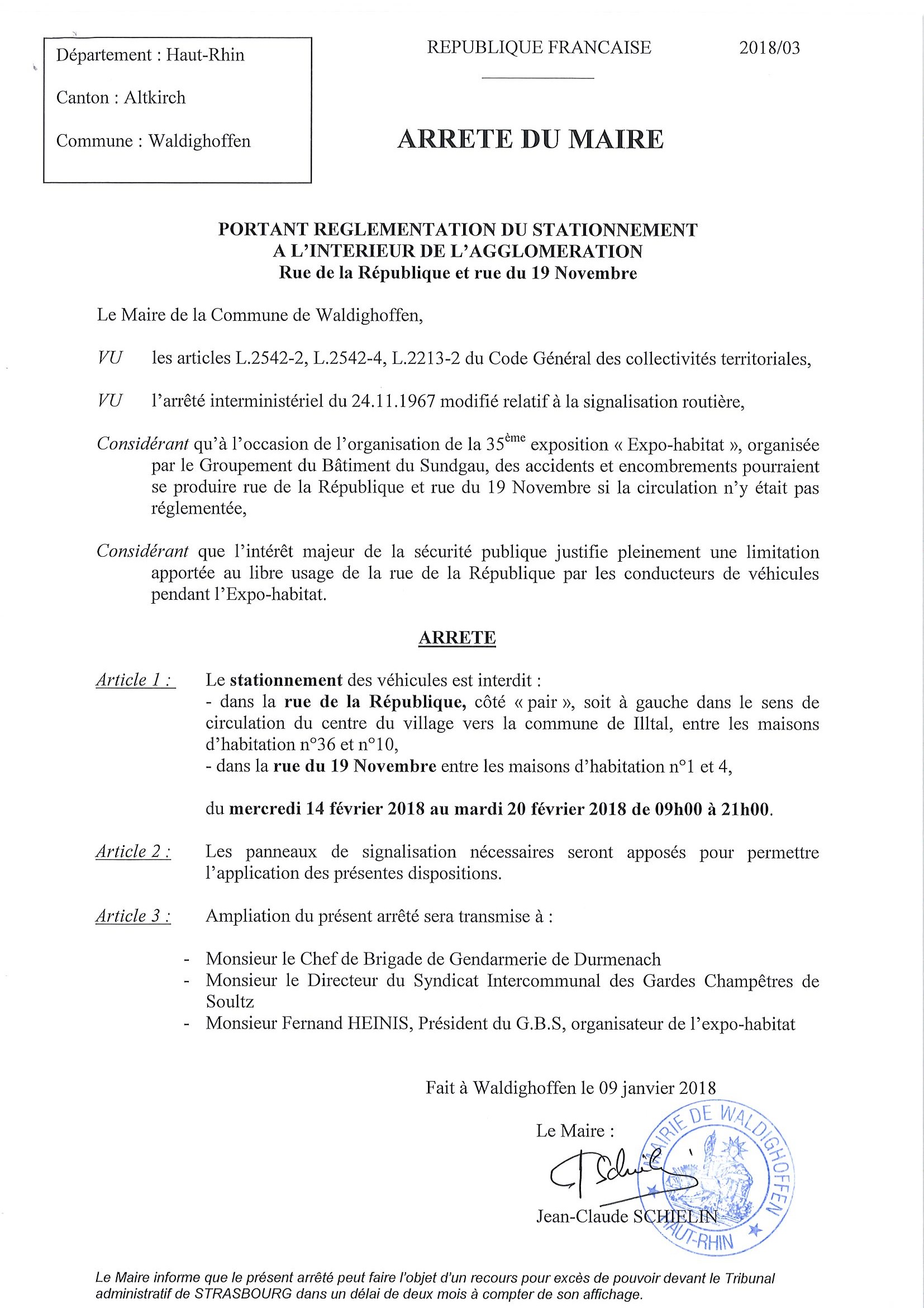 Arrêté réglementant la circulation et le stationnement dans la rue de la République et du 19 Novembre