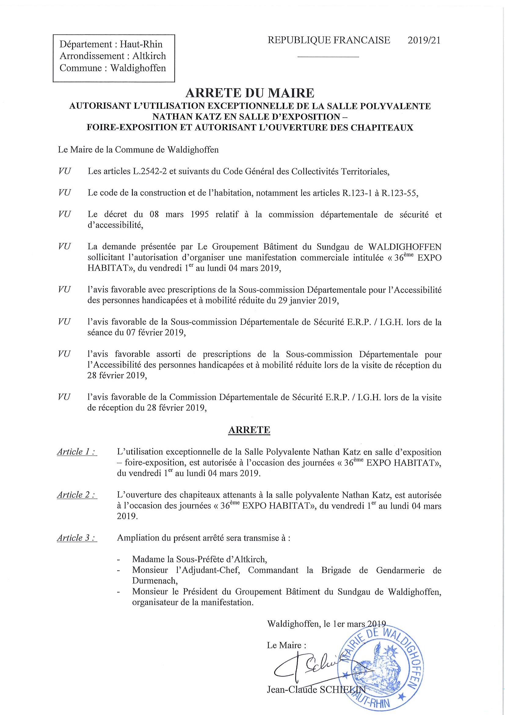 Arrêté du Maire autorisant l'utilisation de la salle polyvalente en foire expo à l'occasion de l'expo-habitat