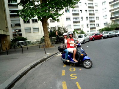 Paris à Vespa.jpg