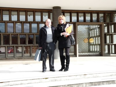 Christiane et René sur le perron de France 3 Alsace