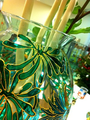 Caroline Ferrara Effet vitrail sur vase.jpg