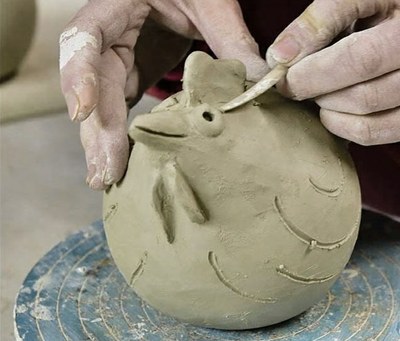 Visuel ateliers poterie 2017
