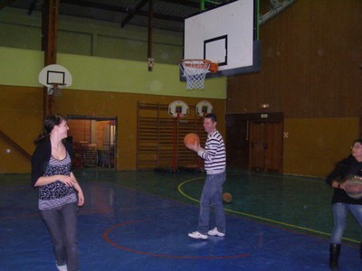 Belle ambiance au goûter de Noël des basketteurs.