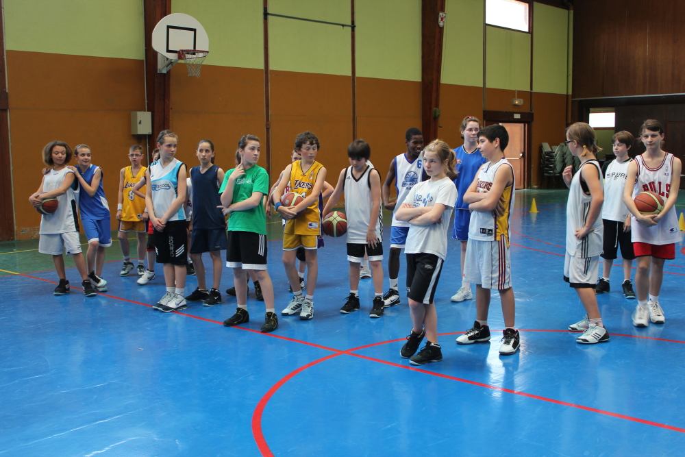 Camp de printemps de basket.