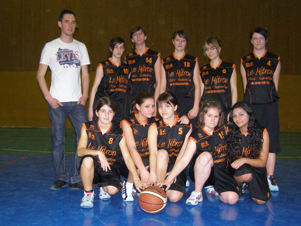 Les cadettes du basket-club CSSPP Waldighoffen.