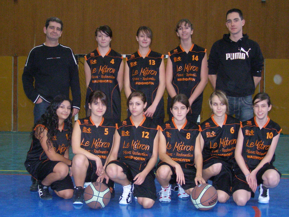 La nouvelle tenue des cadettes du basket-club CSSPP Waldighoffen.