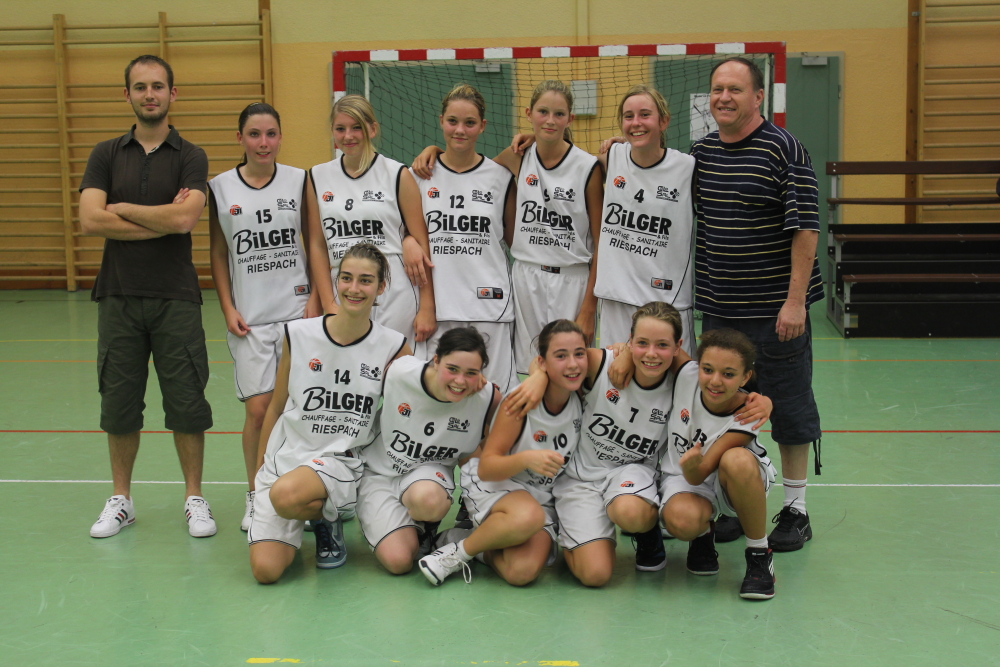 L'équipe des minimes féminines 1 du basket-club CSSPP Waldighoffen.