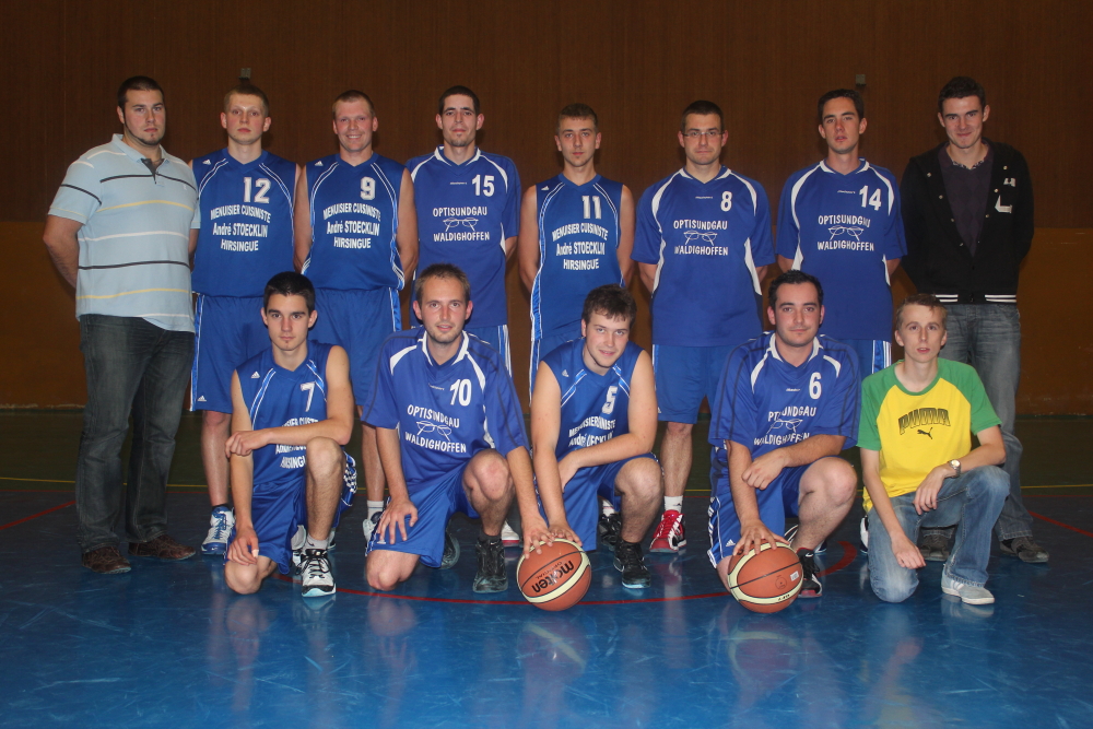 Les seniors garçons du basket-club CSSPP Waldighoffen.