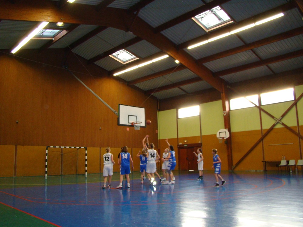 Joueuses en action match minimes région - sélection benjamines du Haut-Rhin le 18 janvier à Waldighoffen