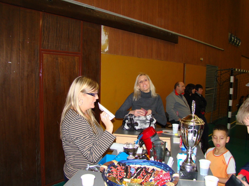 Stand match minimes région - sélection benjamines du Haut-Rhin le mercredi 18 janvier 2012 à Waldighoffen