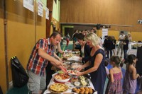 Fête de fin de saison - vif succès pour les desserts