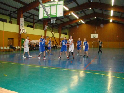 Tir au panier Match seniors garçons - Guebwiller 2 du 28/01/12 à Waldighoffen