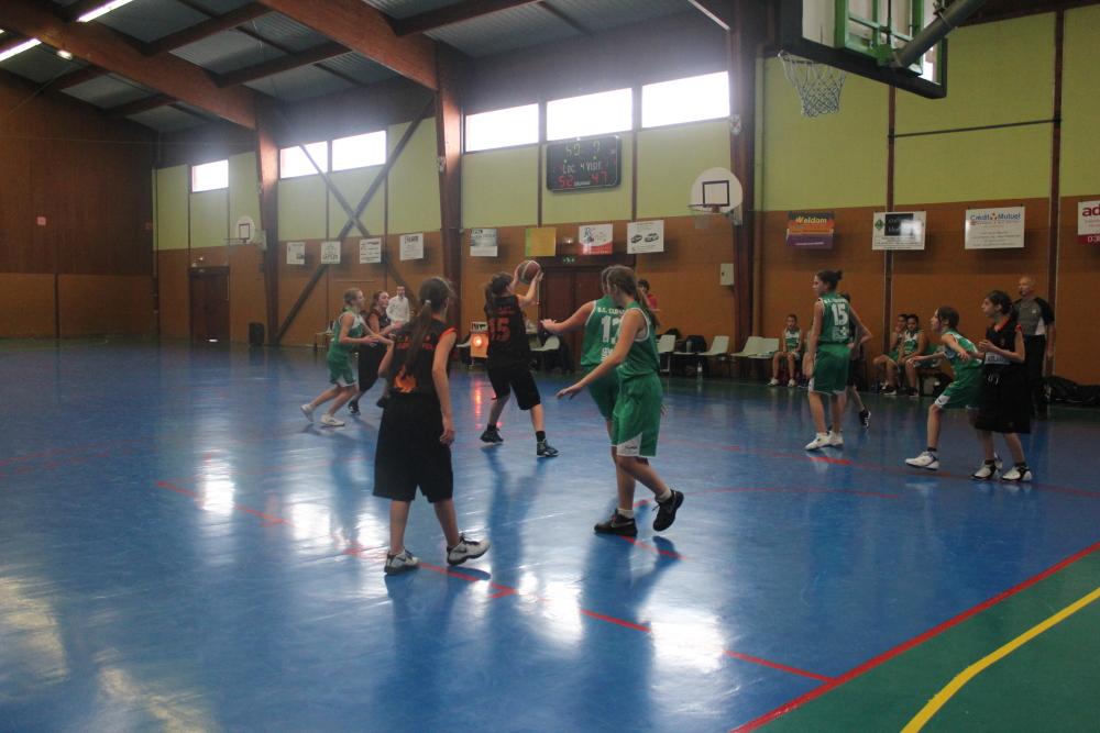 minimes féminines 2-carspach  attaque waldighoffen.