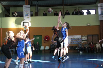 seniors féminines 1 - FCM 5