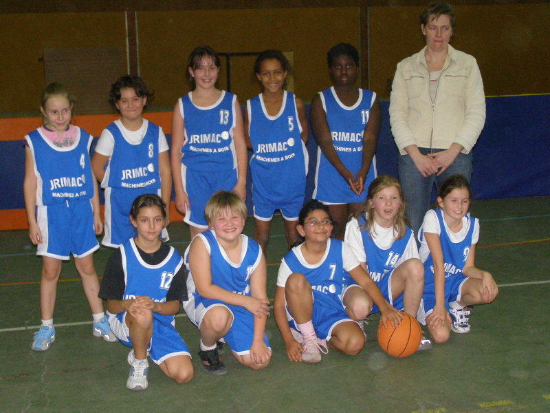 L'équipe des poussines de la saison 2006/2007.