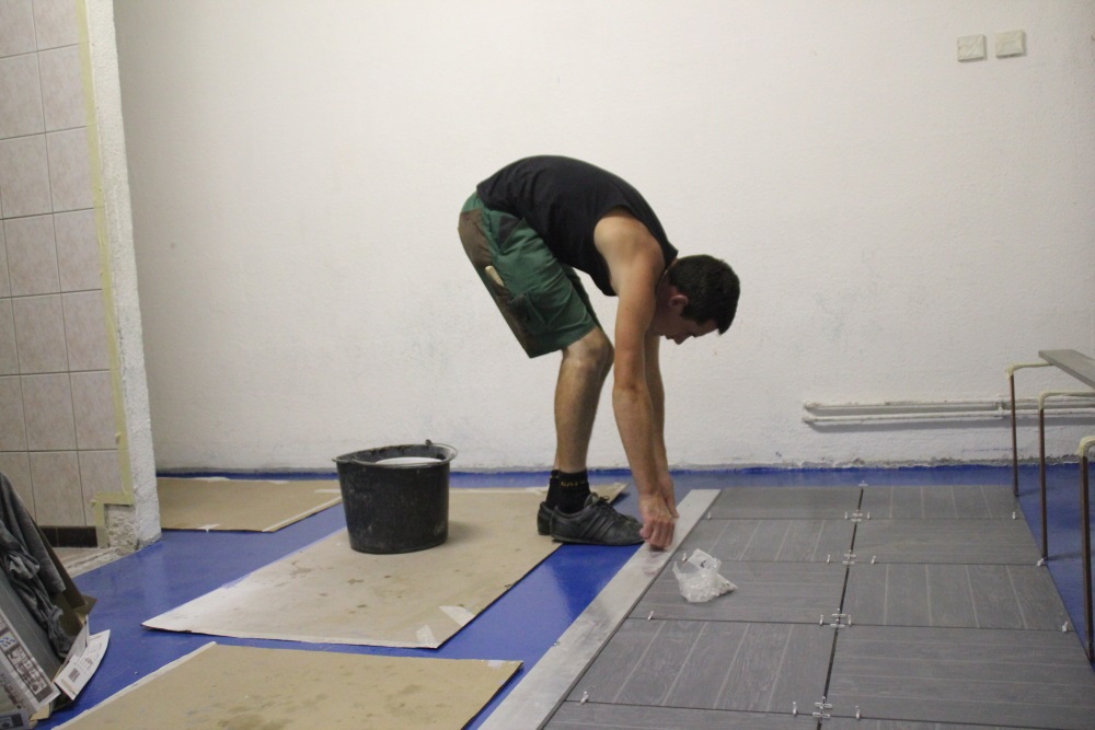 travaux salle été 2014 pendant 54.