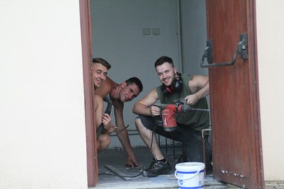 travaux salle été 2014 pendant 55.