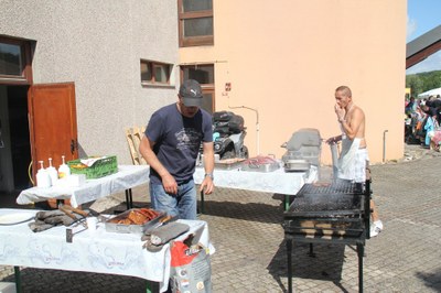 marché aux puces 2014 15.