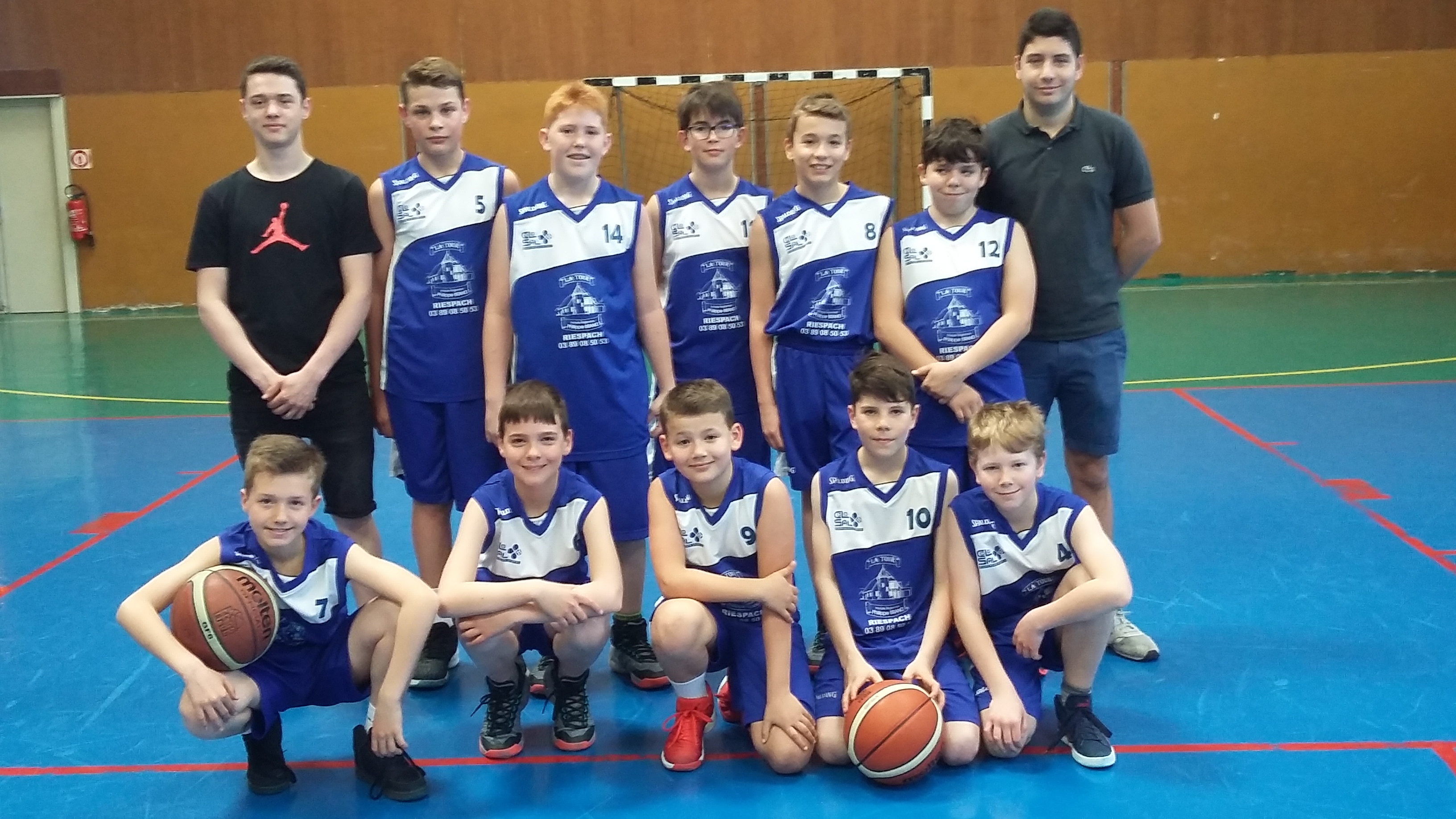 L'équipe des benjamins du basket-club CSSPP Waldighoffen saison 2017/2018.