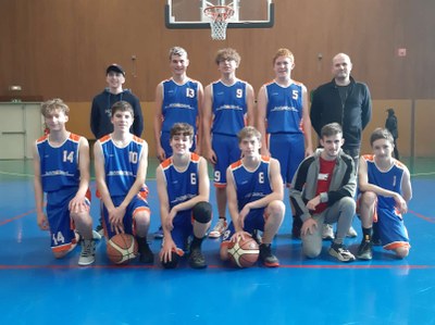 L'équipe des cadets du basket-club CSSPP Waldighoffen.