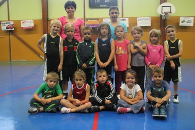 Le groupe des baby-basketteurs de la saison 2013/2014.