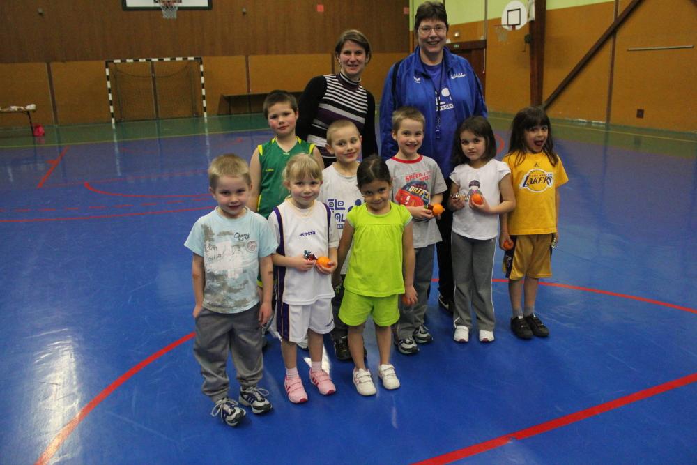 Les baby-basketteurs du basket-club CSSPP Waldighoffen.