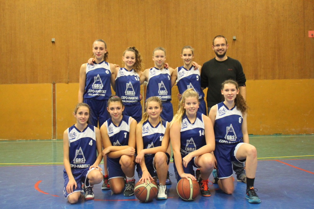 L'équipe des minimes filles du basket-club CSSPP Waldighoffen saison 2015/2016.