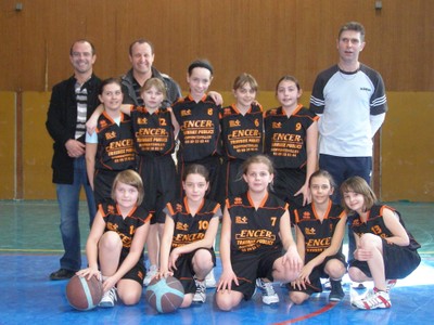 Les poussines du basket-club CSSPP Waldighoffen