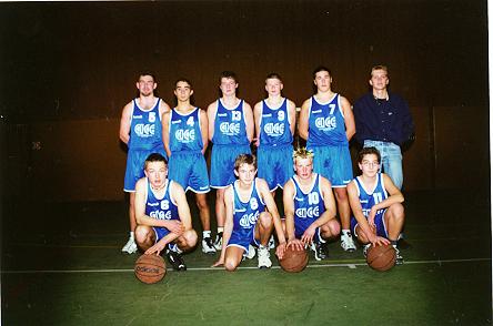 L'équipe des cadets du basket-club CSSPP Waldighoffen de la saison 200/2001