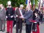 Photo du couper de ruban lors de l'inauguration du pont Lieutenant Jean de Loisy à Waldighoffen, inauguré le 08 mai 2009.