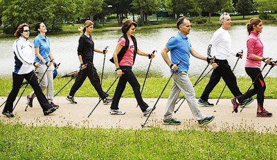 Marche nordique avec l'association "Tous au Sport"
