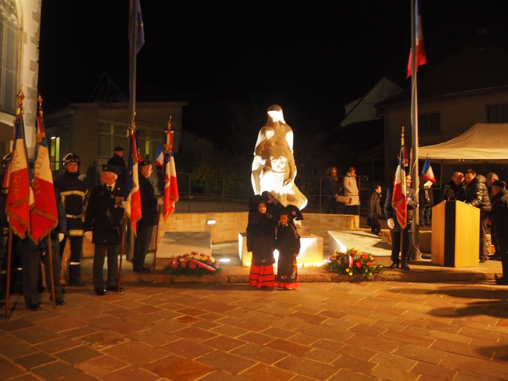 Cérémonie du 11 novembre 2016 - monument aux morts