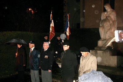 11 nov 2010 Waldighoffen - les récipiendaires du diplôme des anciens combattants de la 2ème GM