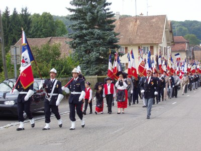 Congrès Départemental UNC 09.09.2007 début du cortège