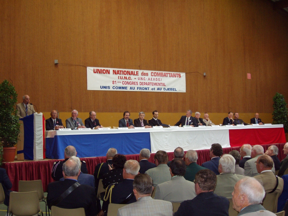 Congrès Départemental UNC 09.09.2007 table des officiels