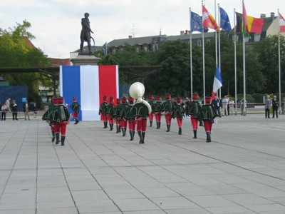 Place Rapp avec les Hussards