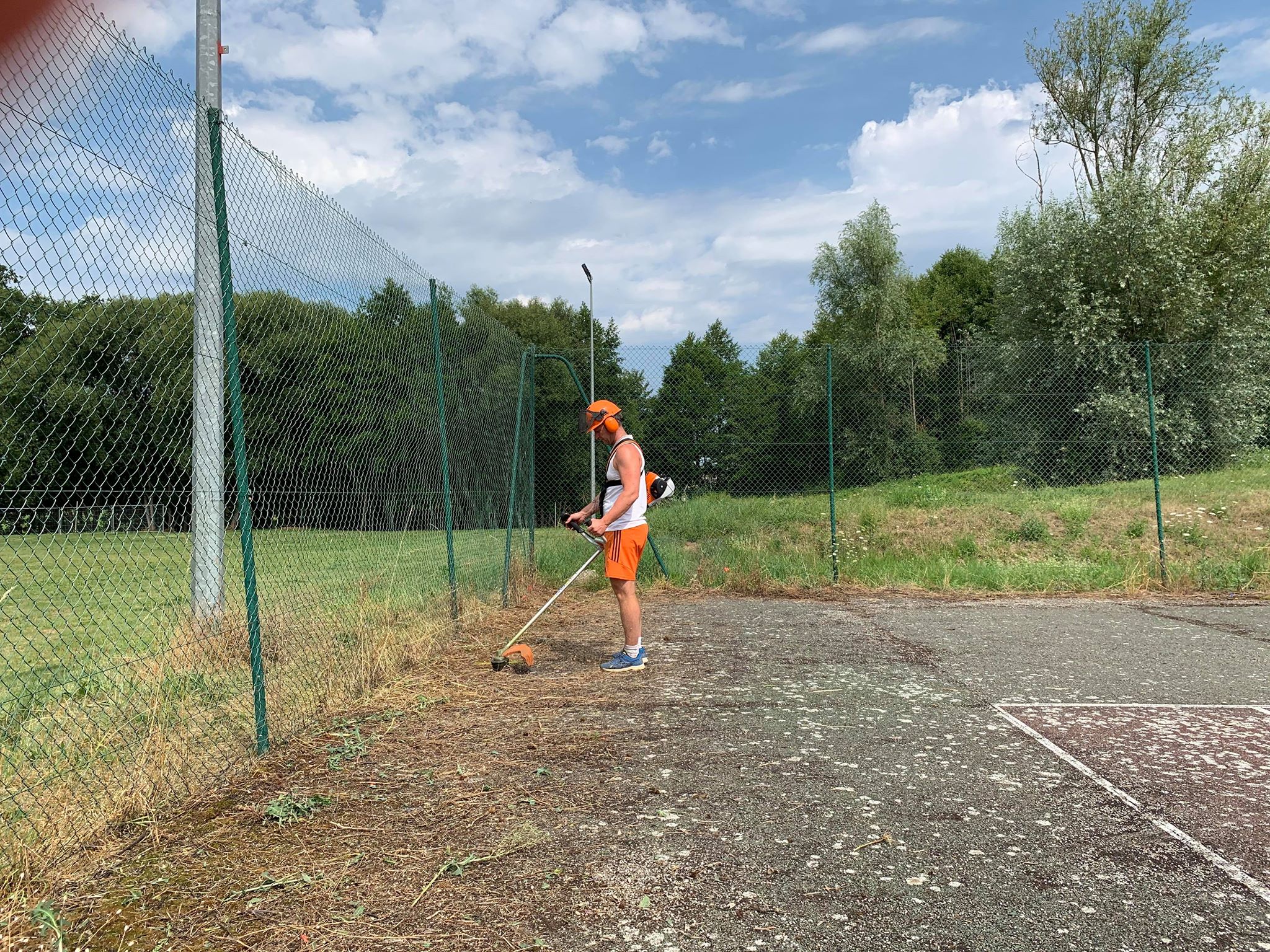 Terrain de tennis